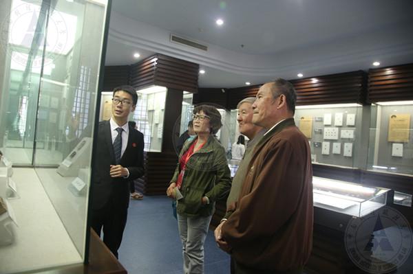 邓子恢1.jpg