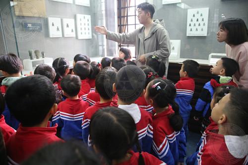 幼儿园2.jpg